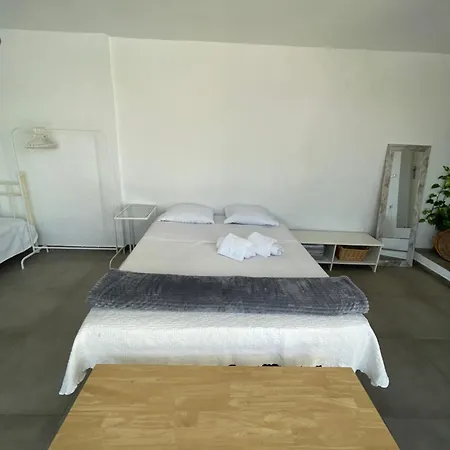 Privat bolig Mediterranean House - Privadas En Casa Compartida *